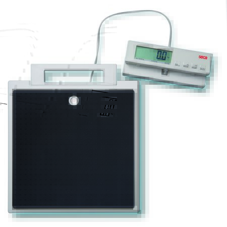 Flat Scale or OB-GYN seca 869 Digital, LCD, Remote Display 550 lbs. Black AA Batteries (Standard) or